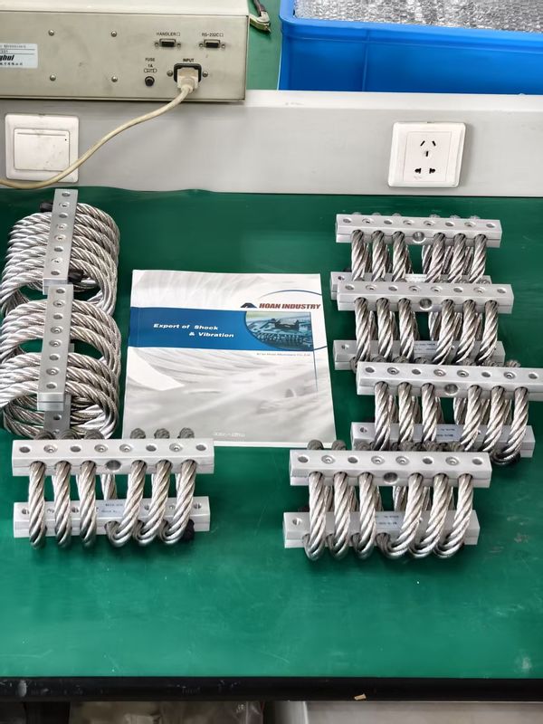 JGX-0958A-95A 高強度鋼筋ロープ振動隔離器/p