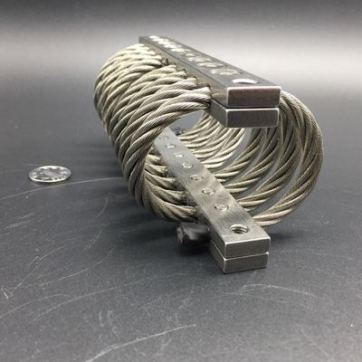 装置 ワイヤロープの振動隔離スプリング
